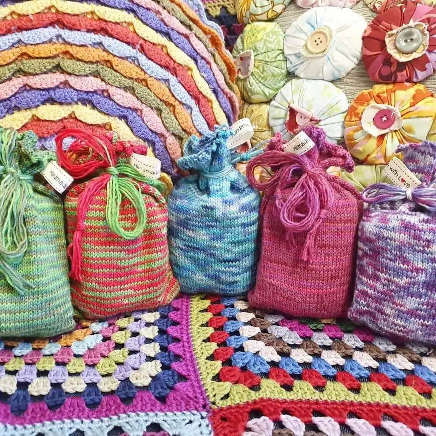 Knitting Ideas Gallery 3 - Gift bags