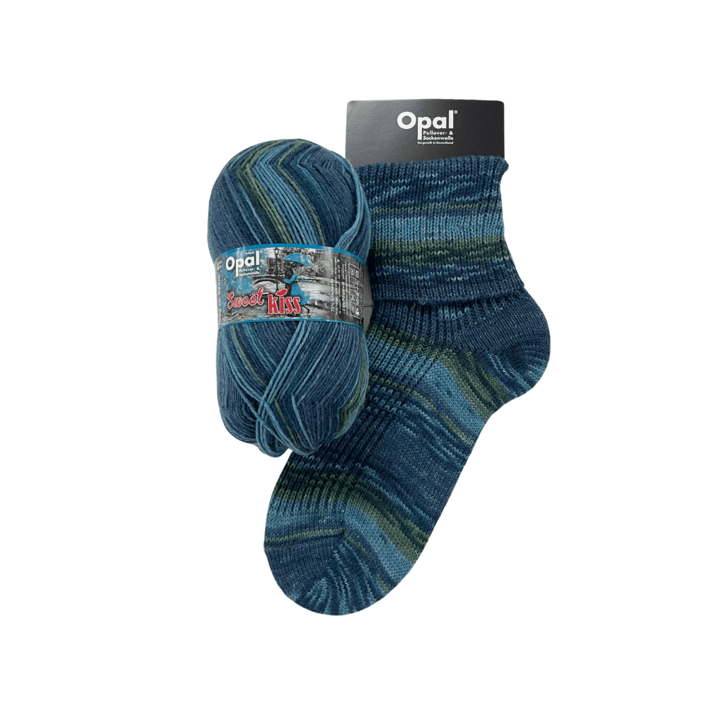 Opal 4ply sock yarn - Sweet Kiss 11267