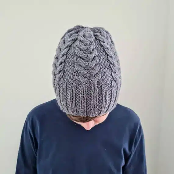 Sitting Knitting Staghorn Cable Hat Kit - Hat