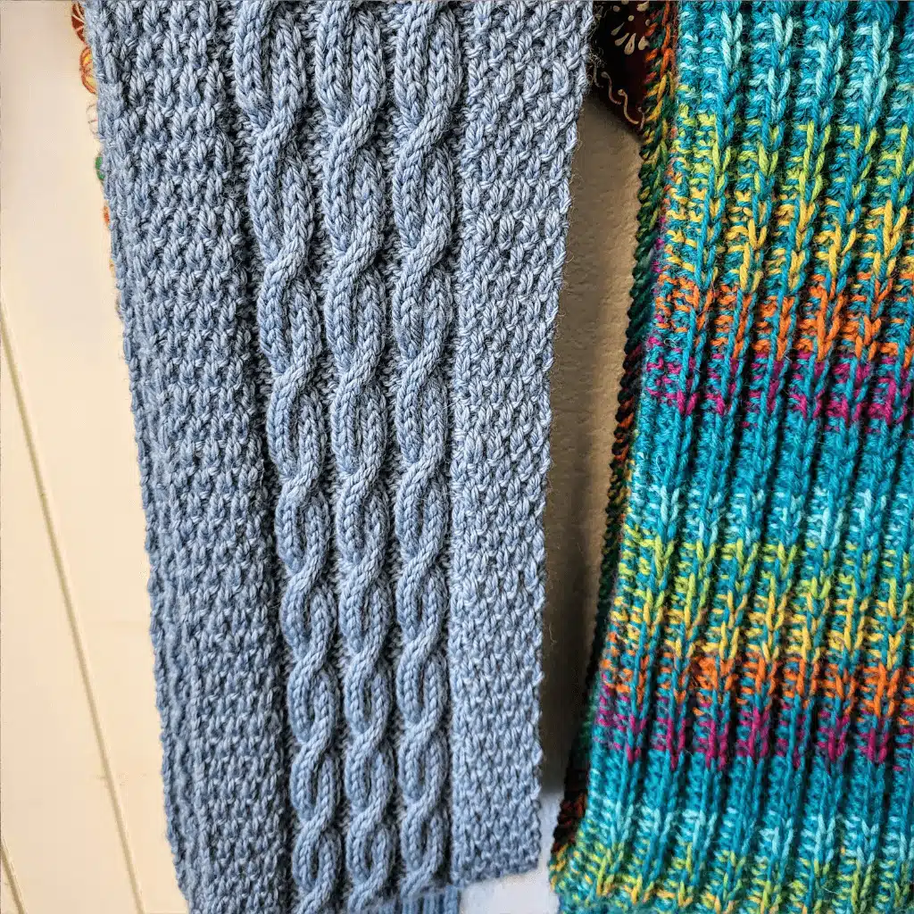 A Sitting Knitting Pattern - Cable and Moss Scarf